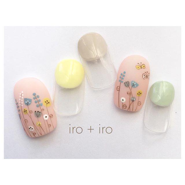 รูปภาพ:https://www.instagram.com/p/BQjVi5HjXzS/?taken-by=irotoiro.nail