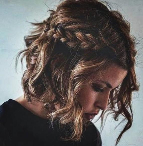 รูปภาพ:http://baldstyle.net/wp-content/uploads/2018/02/easy-braided-hairstyles-medium-length-hair.jpg