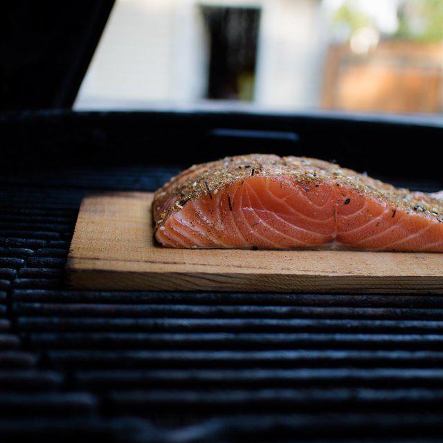 ภาพประกอบบทความ 5 ไอเดีย D.I.Y เข้าครัว "Grilling Fish" ย่างปลาให้อร่อย เธอก็ทำได้! #กลิ่นปลาย่างหอมมาก!