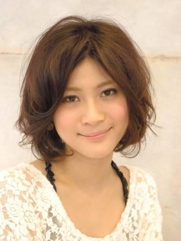 รูปภาพ:http://hairstylesweekly.com/images/2012/06/Romantic-Japanese-Hairstyle.jpg