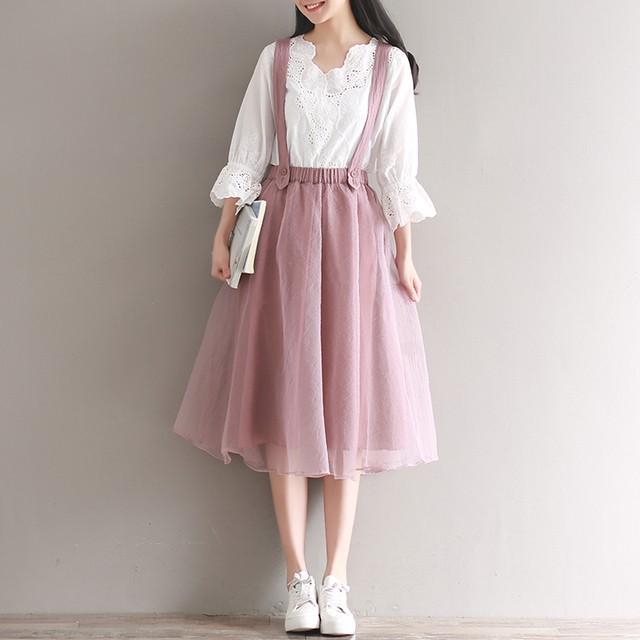 รูปภาพ:https://ae01.alicdn.com/kf/HTB1U8mGQFXXXXbtXpXXq6xXFXXXy/2018-Mesh-Tulle-Skirt-Summer-Japanese-Mori-Girl-Women-Long-Suspender-Skirts-Korean-Elastic-Waist-Midi.jpg