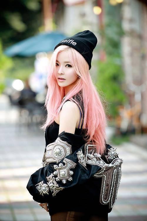 รูปภาพ:http://s3.favim.com/orig/150105/cool-girl-hair-korean-Favim.com-2362423.jpg