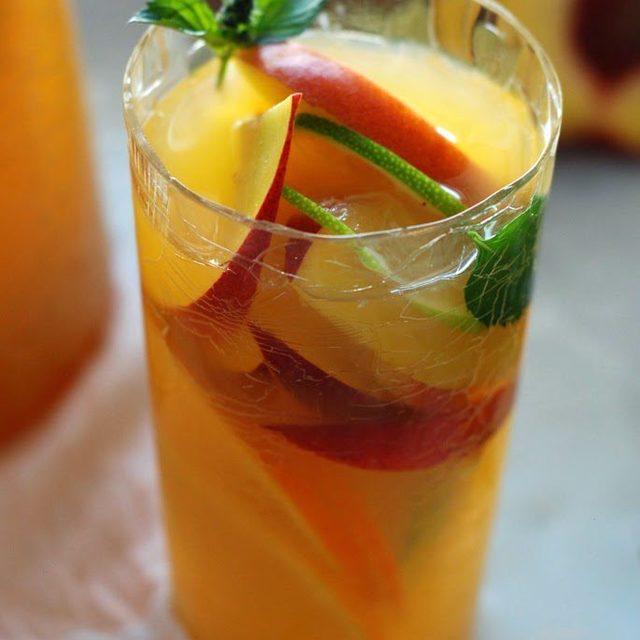 ตัวอย่าง ภาพหน้าปก:Fresh Peach Sangria Mocktail ม็อกเทลพีชหวานเย็นจับใจ ฉบับไร้แอลกอฮอล์ 😋💞