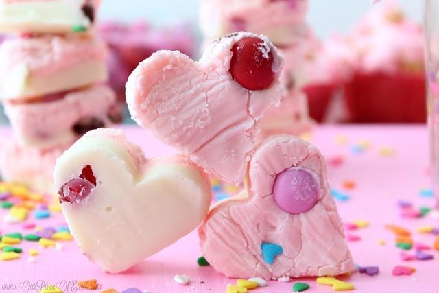 รูปภาพ:http://www.ourpieceofearth.com/wp-content/uploads/2016/01/3-hearts-of-fudge-close-up.jpg