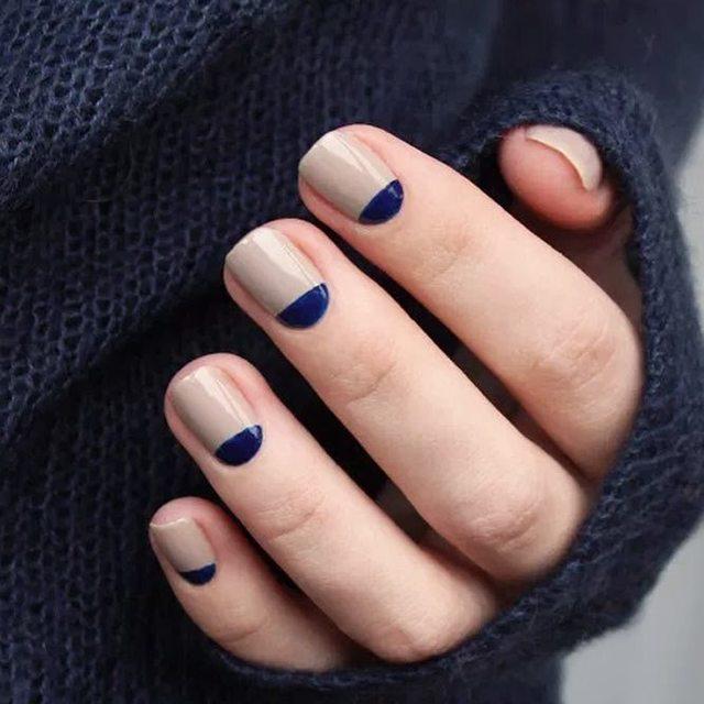 รูปภาพ:https://i1.wp.com/flawlessend.com/wp-content/uploads/2018/01/1517260256_115_21-Outstanding-Classy-Nails-Ideas-For-Your-Ravishing-Look.jpg?resize=667%2C667&ssl=1