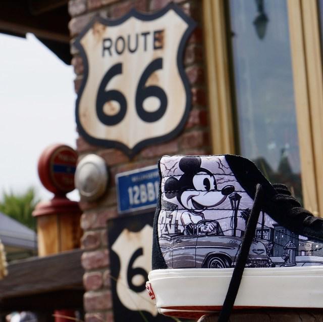 รูปภาพ:https://havenshop.com/wp-content/uploads/2018/08/Vans-Vault-x-Disney-News-Web-1.jpg