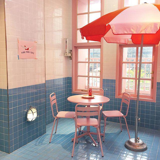 รูปภาพ:https://www.instagram.com/p/BaDrhnNB-ZU/?taken-by=pinkpoolcafe