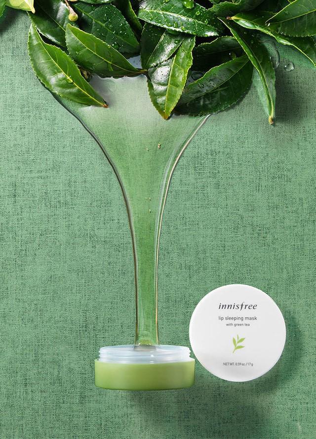 รูปภาพ:https://images.innisfree.co.kr/kr/ko/upload/pdtDetail/skinCare/greenTea/greenTea_lip_mask/img01.jpg