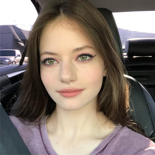 รูปภาพ:https://www.instagram.com/p/BlrVbAfgLBO/?taken-by=mackenziefoy