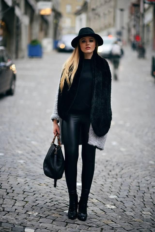 รูปภาพ:http://glamradar.com/wp-content/uploads/2015/10/6.-leather-trousers-and-fur-scarf.jpg