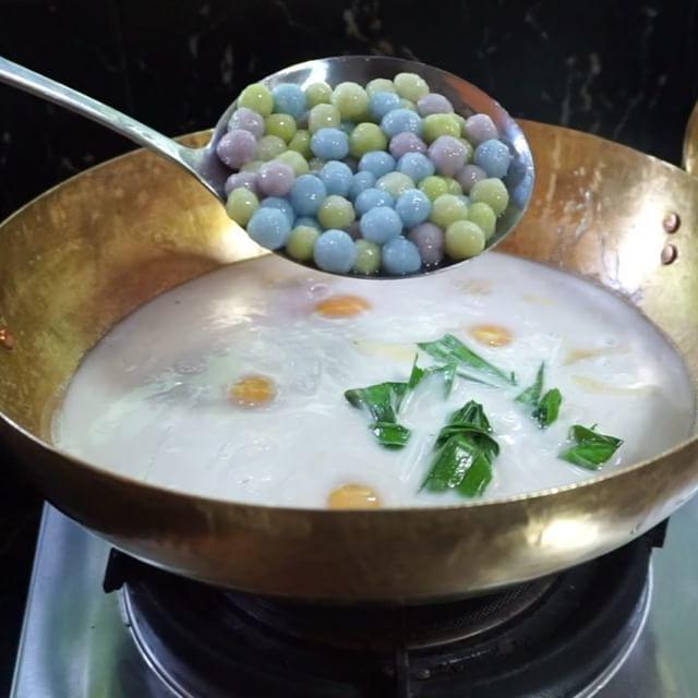 รูปภาพ:https://www.instagram.com/p/BnQ6y1jFSeA/?taken-by=cooking_owl