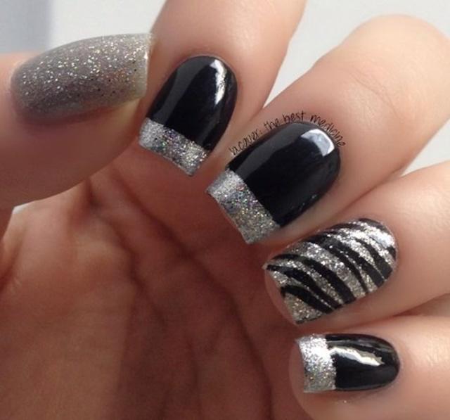 รูปภาพ:http://fenzyme.com/wp-content/uploads/2014/11/Black-Nail-art-designs13.jpg