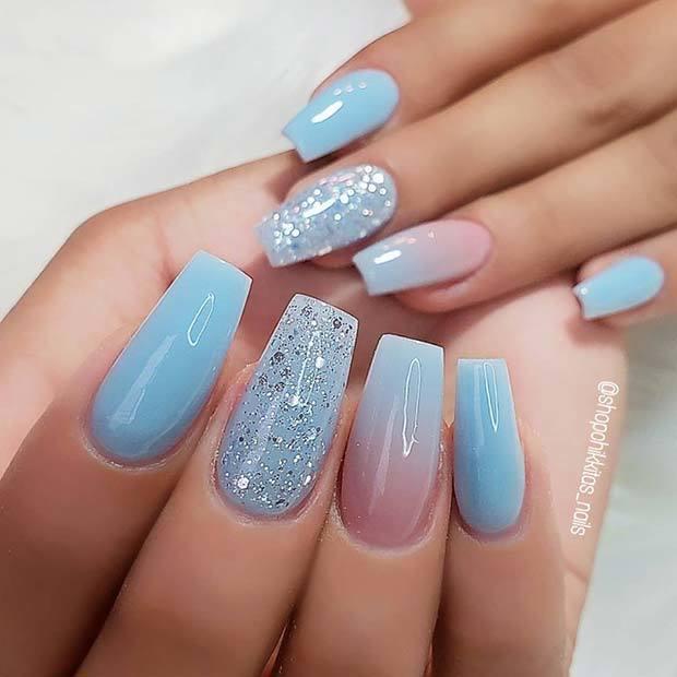 รูปภาพ:https://stayglam.com/wp-content/uploads/2018/09/Beautiful-Light-Blue-nails.jpg