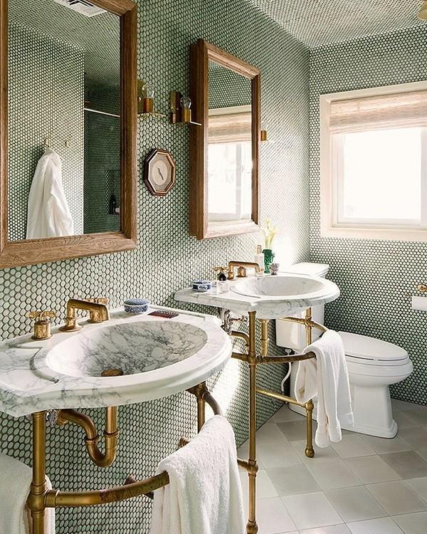 รูปภาพ:https://homeisd.com/wp-content/uploads/2018/01/mini-tile-bathroom-decor-idea.jpg