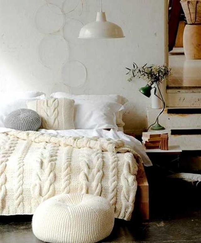 รูปภาพ:http://www.housedecorationideas.com/wp-content/uploads/2016/01/cute-winter-home-decorating-ideas.jpg