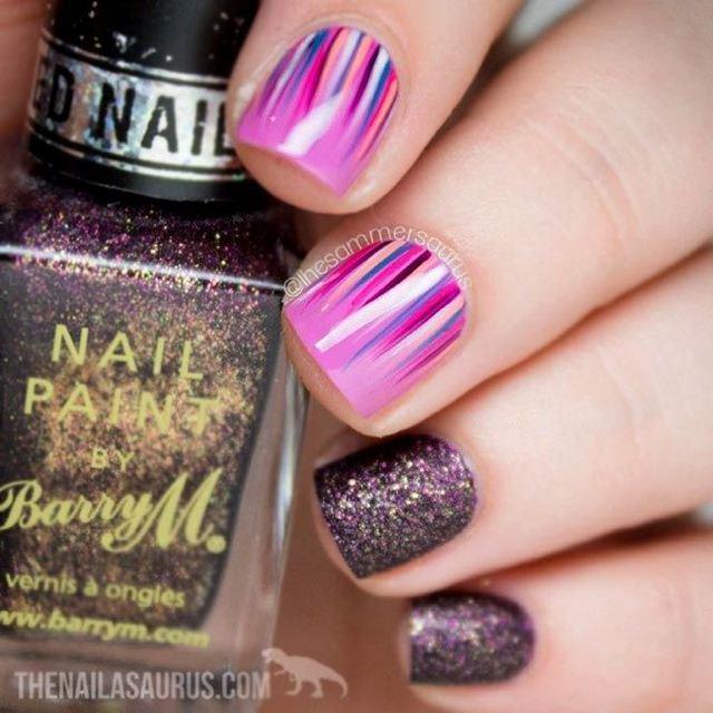 รูปภาพ:https://naildesignsjournal.com/wp-content/uploads/2018/11/waterfall-nails-pink-glitter.jpg