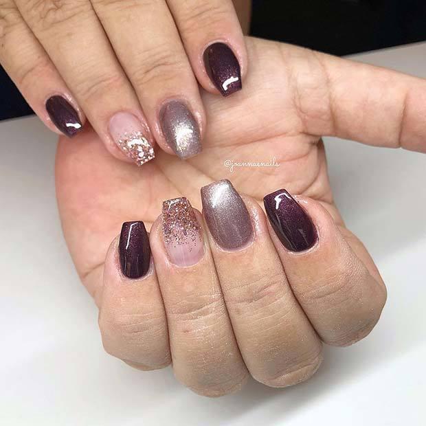 รูปภาพ:https://stayglam.com/wp-content/uploads/2018/11/Glam-Shimmer-and-Glitter-Nails.jpg