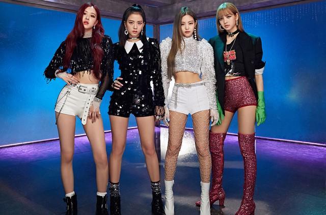 รูปภาพ:https://www.billboard.com/files/media/Blackpink-2018-press-cr-yg-entertainment-billboard-1548.jpg