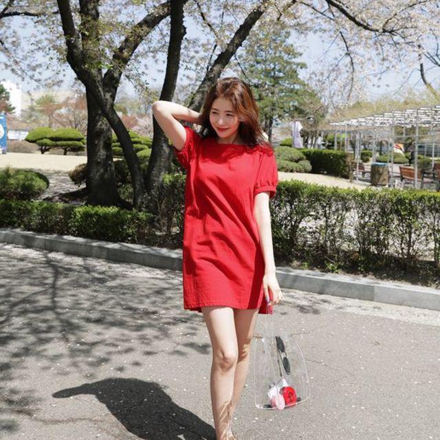 ตัวอย่าง ภาพหน้าปก:มัดใจหนุ่มๆ กับชุดเที่ยว 'เน้นสีแดง' สไตล์สาวเกาหลี เข้ากับวาเลนไทน์ 💋 #เลิฟลี่โซมัช!