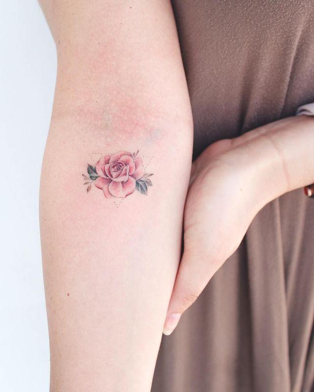 รูปภาพ:http://www.millionsgrace.com/wp-content/uploads/2019/01/Floral-Tattoo.jpg