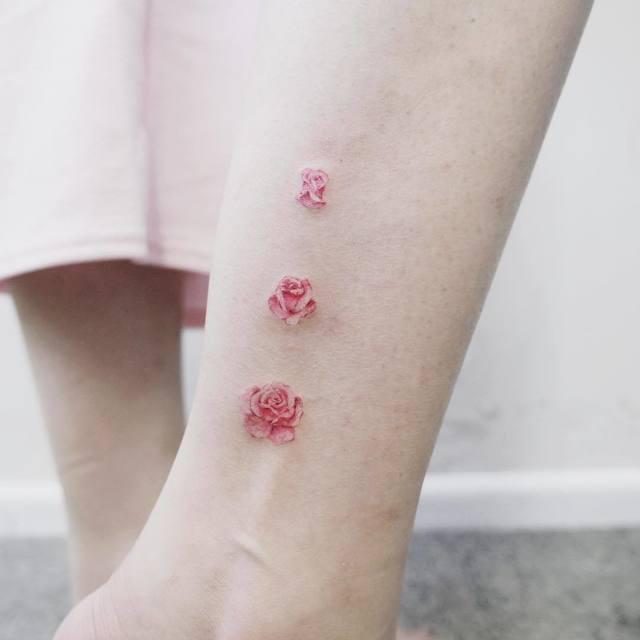 รูปภาพ:http://www.millionsgrace.com/wp-content/uploads/2019/01/Flowers-Tattoos-1.jpg