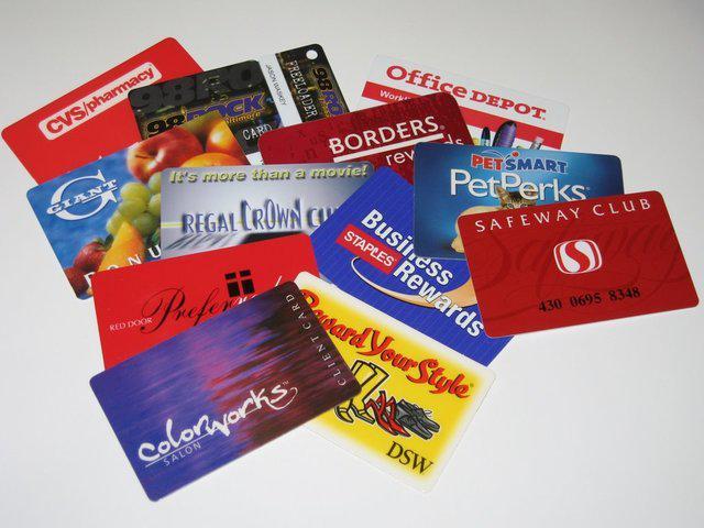 รูปภาพ:http://billbergh.com/wp-content/uploads/2013/08/loyalty-cards.jpg
