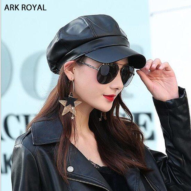 รูปภาพ:https://ae01.alicdn.com/kf/HTB138w3j22H8KJjy1zkq6xr7pXaN/Fashion-Octagonal-Black-Newsboy-Cap-Vintage-Women-Faux-Leather-Beret-Casual-Newsboy-Hats-Cabbie-Cap-For.jpg_640x640.jpg