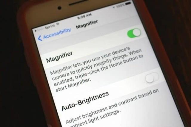 รูปภาพ:https://princesspinkygirl.com/wp-content/uploads/2017/07/How-to-use-your-iPhone-magnifier-680x454.jpg