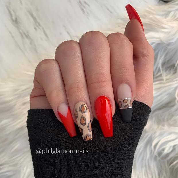 รูปภาพ:https://stayglam.com/wp-content/uploads/2019/02/Stylish-Red-and-Leopard-Print-Nail-Idea.jpg