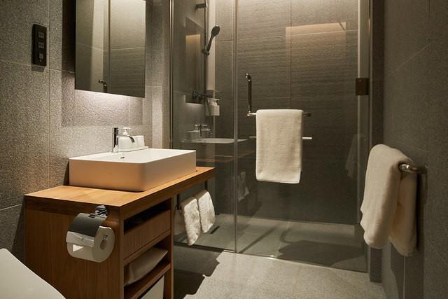 รูปภาพ:https://hotel.muji.com/ginza/wp-content/themes/mujihotelginza/img/rooms_type_h_4.jpg