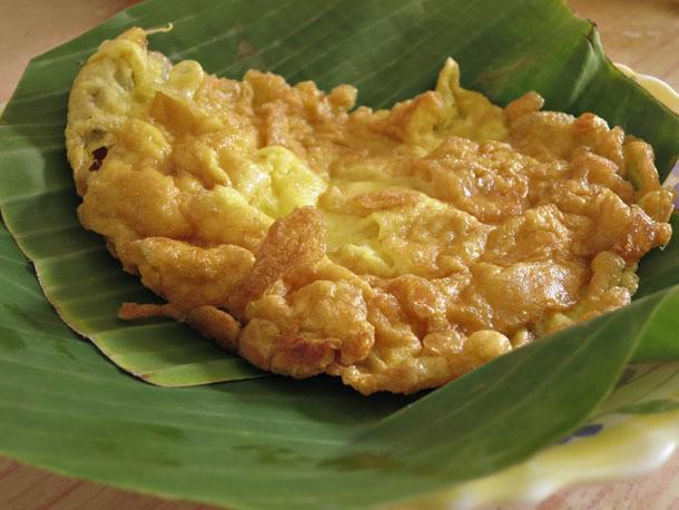 รูปภาพ:https://www.seriouseats.com/recipes/images/20120217-193355-thai-omelet-final.jpg