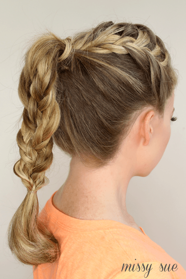 รูปภาพ:http://missysue.com/wp-content/uploads/2014/08/triple-french-braid-double-waterfall-braided-ponytail-missy-sue-blog.png