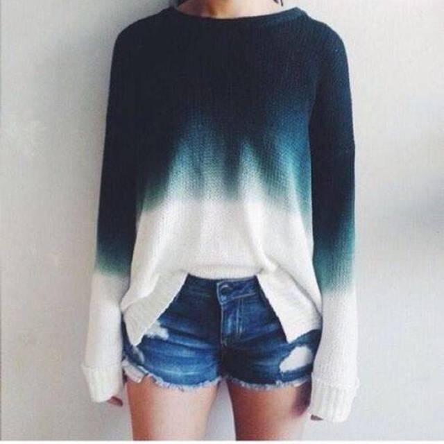 ภาพประกอบบทความ DIY : Dip Dye Clothing ย้อมเสื้อเก่าให้ดูเท่มีสไตล์