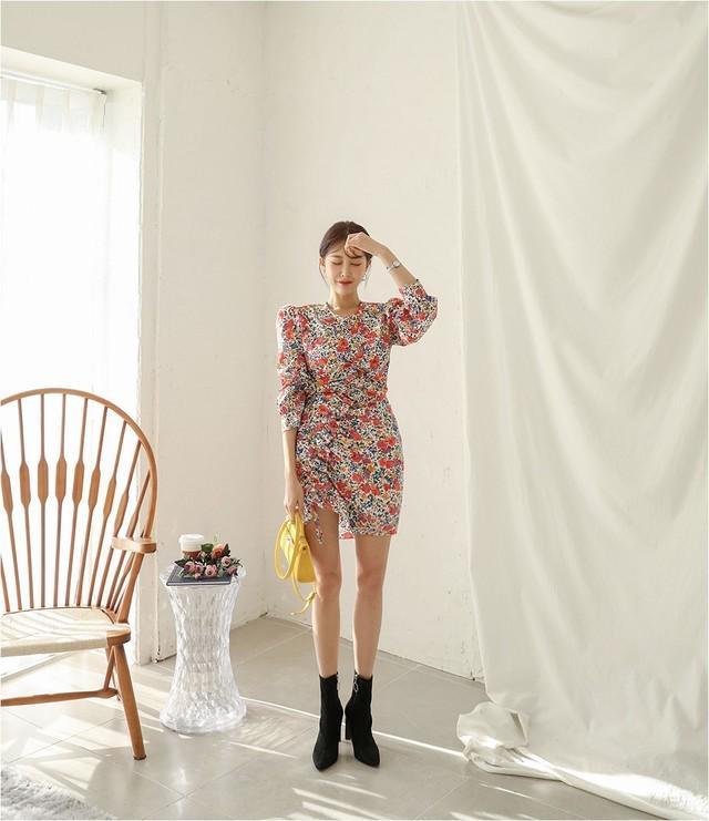 รูปภาพ:https://cdn0.kooding.com/images/D/Korean-American-Online-Fashion-Shopping-Website-00009-24310.jpg