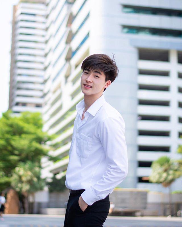 รูปภาพ:https://www.instagram.com/p/BvA3NCrBnfv/