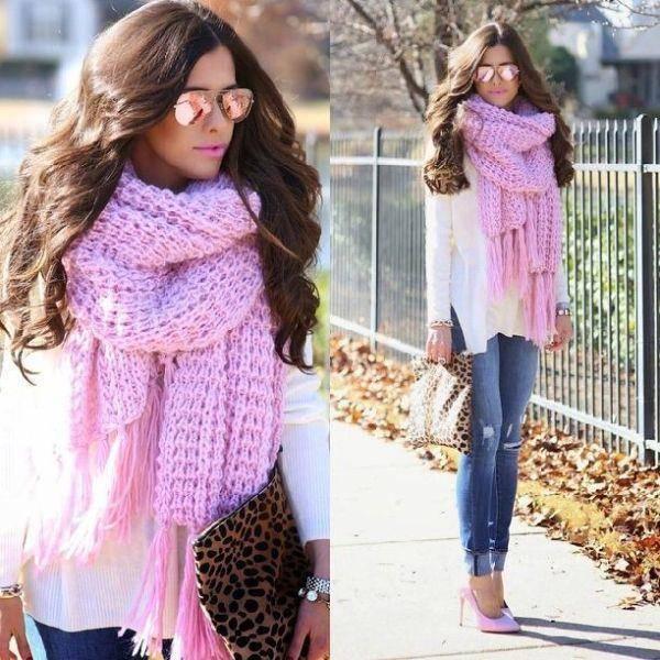 รูปภาพ:http://www.justtrendygirls.com/wp-content/uploads/2015/01/pink-huge-scarf-outfit.jpg