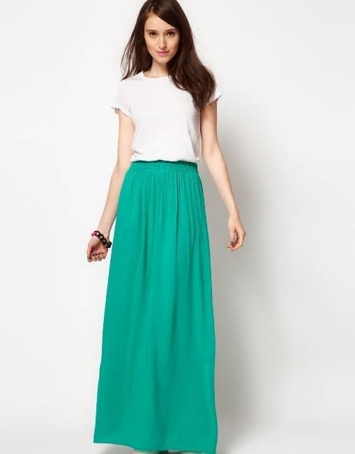 รูปภาพ:http://fashionmaxi.com/wp-content/uploads/2015/04/Grey-Maxi-Skirt-Outfits-For-Summer-Season.jpg