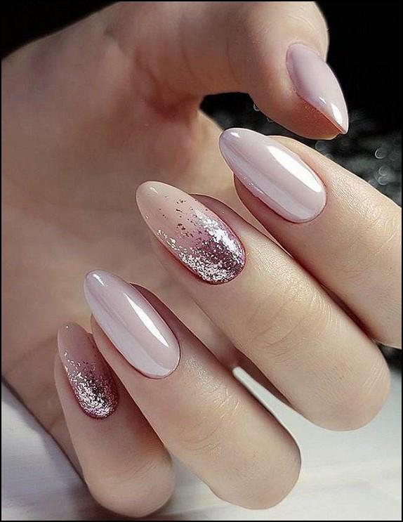 รูปภาพ:https://myblogika.com/wp-content/uploads/2019/04/84-Excellent-Prom-Nail-Art-Designs-Not-to-Miss-Out-This-Year-Page-6.jpg