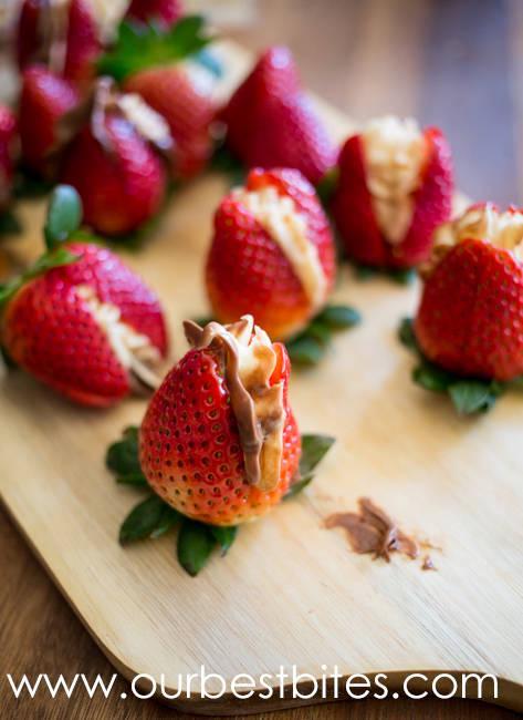 รูปภาพ:http://www.ourbestbites.com/wp-content/uploads/2014/02/final-stuffed-strawberries-1.jpg