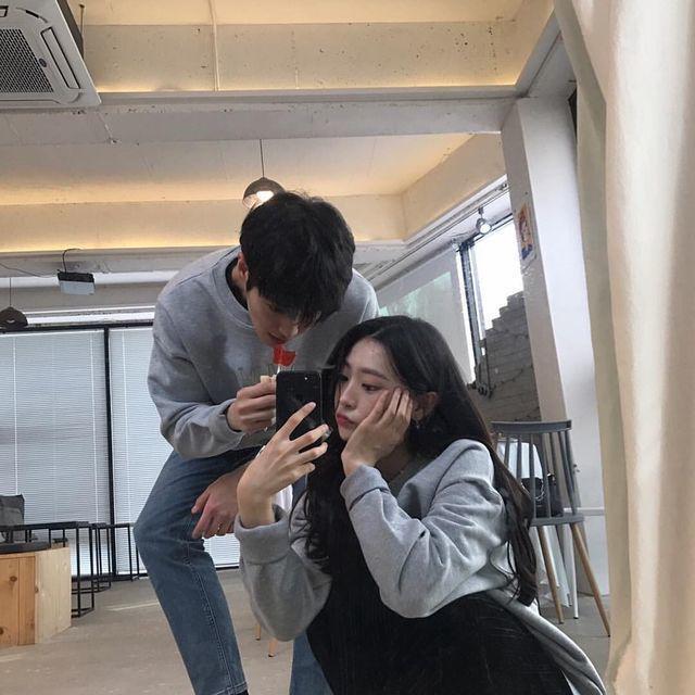 รูปภาพ:https://cache.gmo2.sistacafe.com/images/uploads/content_image/image/922615/1560827735-ulzzang-love-couple-ulzzangcouple-loveit-cute-boyfriend-girlfriend-cute-E48a1318239d68a9f3cdf879bfaf312e6.jpg