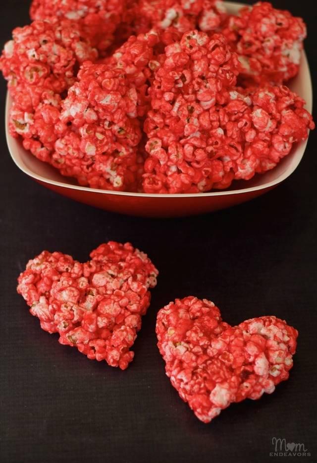 รูปภาพ:http://www.momendeavors.com/wp-content/uploads/2014/02/Jello-Valentines-Heart-Shaped-Popcorn-Balls.jpg