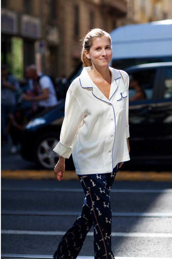 รูปภาพ:http://s5.postimage.org/v417xv2jr/pajamas_fashion_trend_2013_womens_mens_1.jpg