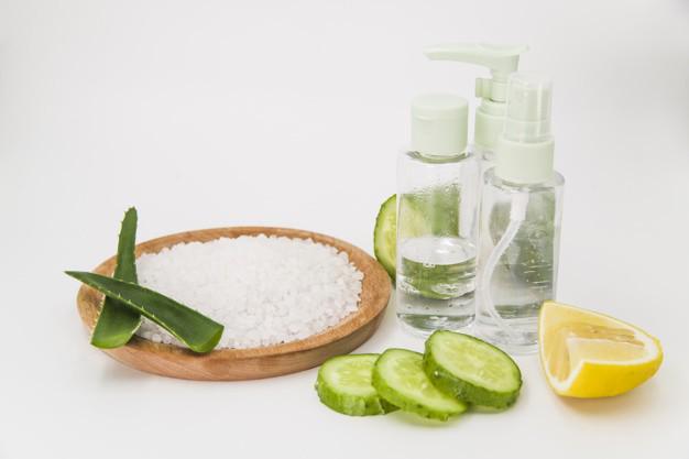 รูปภาพ:https://image.freepik.com/free-photo/rock-salt-wooden-plate-cucumber-slices-lemon-spray-bottle-white-backdrop_23-2148031274.jpg