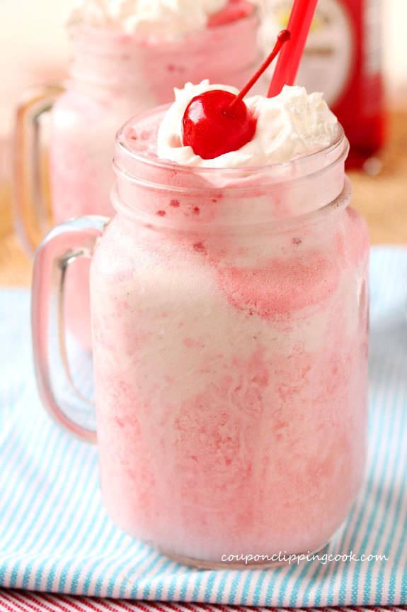 รูปภาพ:http://www.couponclippingcook.com/wp-content/uploads/2015/05/1-Shirley-Temple-Ice-Cream-Float.jpg