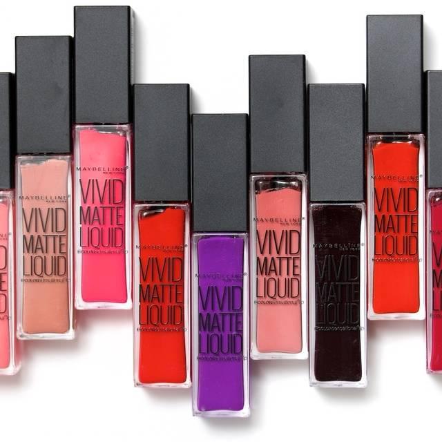 ภาพประกอบบทความ [รีวิว] MAYBELLINE VIVID MATTE ลิปลิควิด 10 เฉดสี ติดทนนาน!