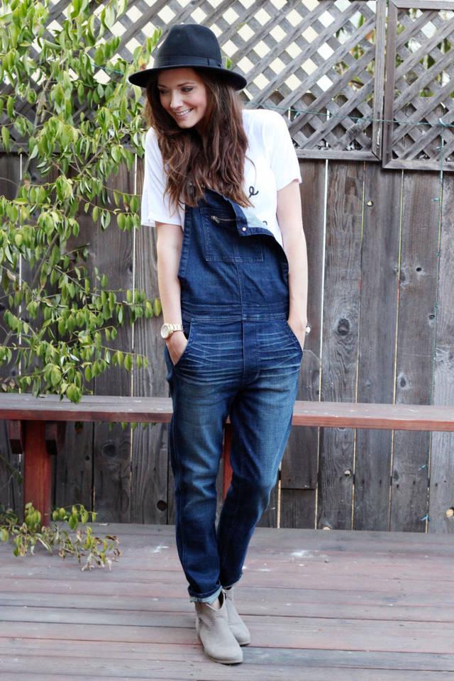 รูปภาพ:https://scstylecaster.files.wordpress.com/2015/03/ae-overalls.jpg