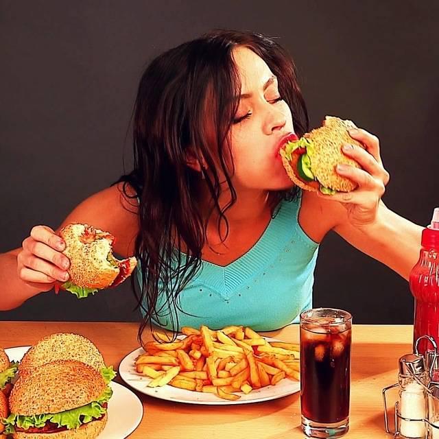 ตัวอย่าง ภาพหน้าปก:สาเหตุของความอ้วน!! 8 เหตุผล ที่ทำให้ 'หิวตลอดเวลา'