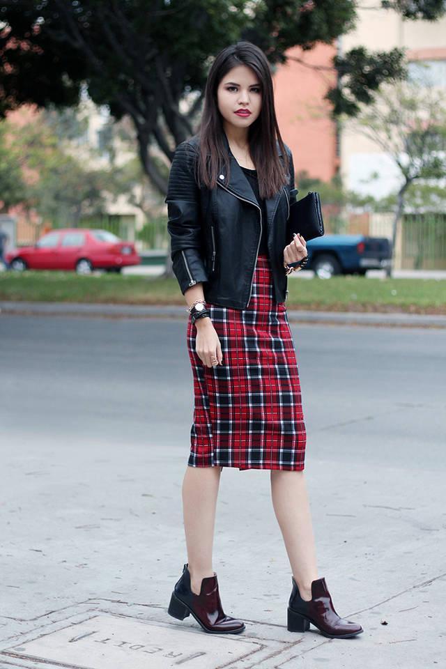 รูปภาพ:http://www.modamaniya.com/wp-content/uploads/2015/03/06-windsor-plaid-pencil-skirt-trend-leather-jacket-phillip-lim-clutch-zara-booties-ootd1.jpg