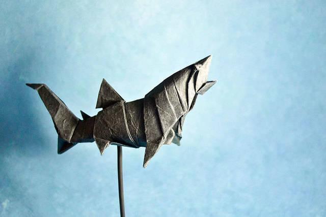 รูปภาพ:http://static.boredpanda.com/blog/wp-content/uploads/2015/11/origami-art-gonzalo-garcia-calvo-96__880.jpg