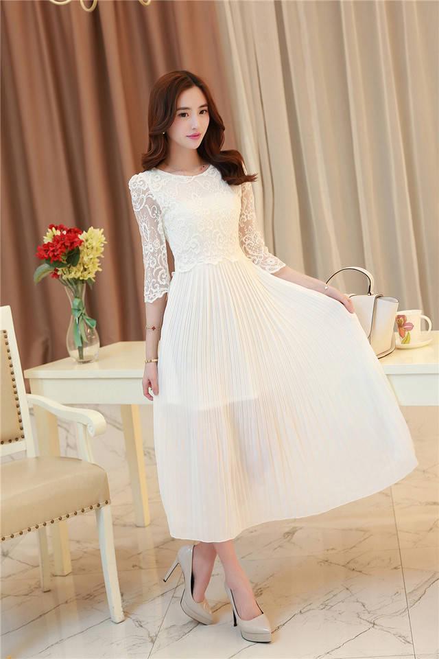 รูปภาพ:http://g02.a.alicdn.com/kf/HTB1w40JIXXXXXctXpXXq6xXFXXXi/2015-fashion-sweet-temperament-embroidered-organza-pleated-font-b-chiffon-b-font-font-b-maxi-b.jpg